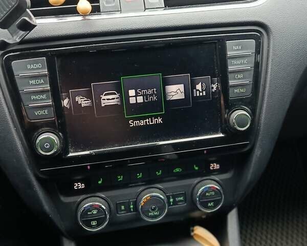 Чорний Шкода Октавія, об'ємом двигуна 1.97 л та пробігом 262 тис. км за 14200 $, фото 25 на Automoto.ua