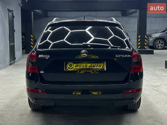 Черный Шкода Октавия, объемом двигателя 1.97 л и пробегом 316 тыс. км за 13100 $, фото 4 на Automoto.ua