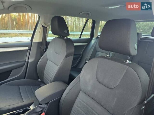 Черный Шкода Октавия, объемом двигателя 2 л и пробегом 233 тыс. км за 14299 $, фото 27 на Automoto.ua