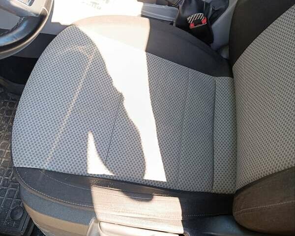 Черный Шкода Октавия, объемом двигателя 1.6 л и пробегом 227 тыс. км за 12000 $, фото 15 на Automoto.ua