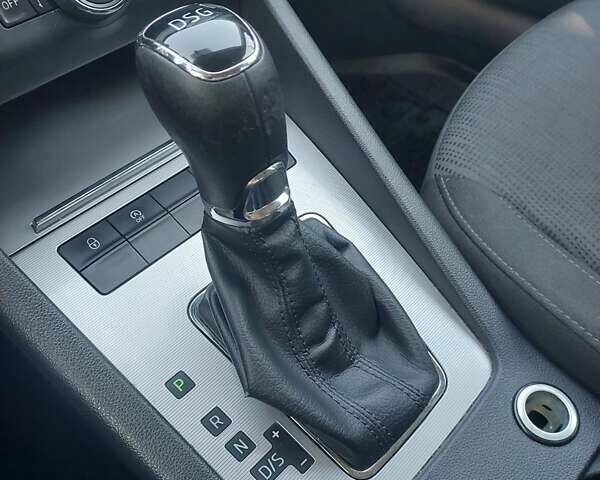 Черный Шкода Октавия, объемом двигателя 1.97 л и пробегом 332 тыс. км за 12900 $, фото 14 на Automoto.ua