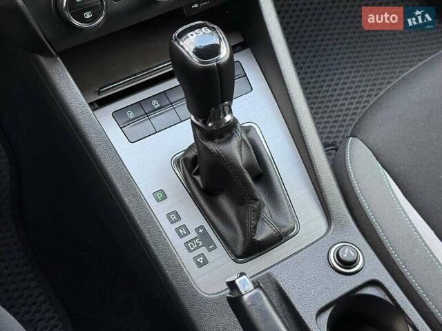 Черный Шкода Октавия, объемом двигателя 1.97 л и пробегом 288 тыс. км за 12900 $, фото 32 на Automoto.ua