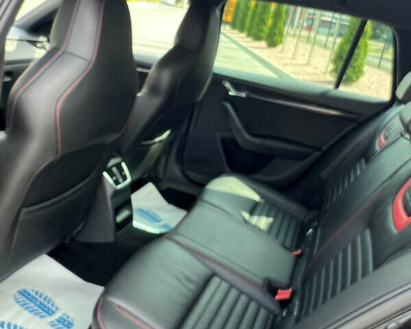 Шкода Октавія 2016 у Луцьку на Automoto.ua Чорний Шкода Октавія, об'ємом двигуна 1.97 л та пробігом 242 тис. км за 16300 $, фото 17 на Automoto.ua