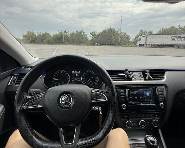 Черный Шкода Октавия, объемом двигателя 1.6 л и пробегом 250 тыс. км за 13999 $, фото 11 на Automoto.ua