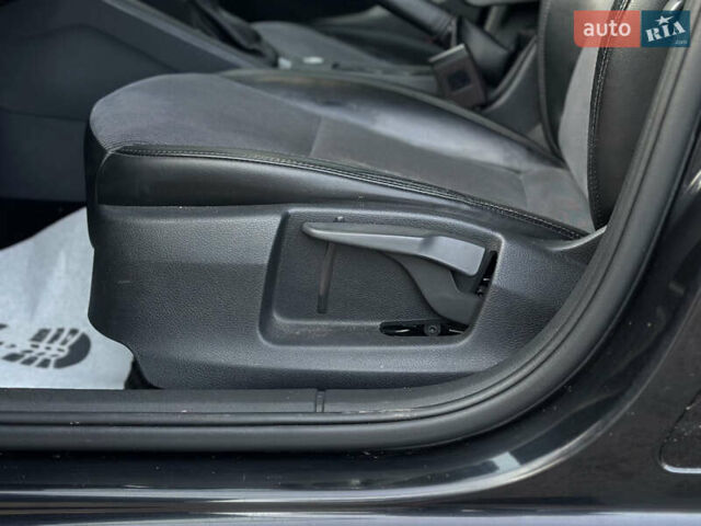 Чорний Шкода Октавія, об'ємом двигуна 1.6 л та пробігом 259 тис. км за 14200 $, фото 25 на Automoto.ua