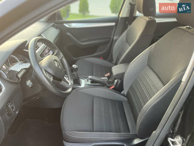 Черный Шкода Октавия, объемом двигателя 1.6 л и пробегом 231 тыс. км за 13000 $, фото 8 на Automoto.ua