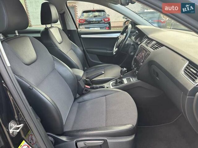 Черный Шкода Октавия, объемом двигателя 1.6 л и пробегом 222 тыс. км за 13850 $, фото 26 на Automoto.ua