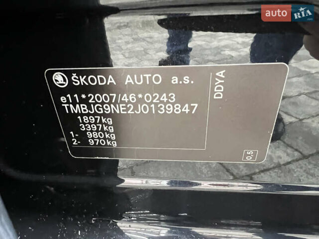 Черный Шкода Октавия, объемом двигателя 1.6 л и пробегом 219 тыс. км за 13500 $, фото 42 на Automoto.ua