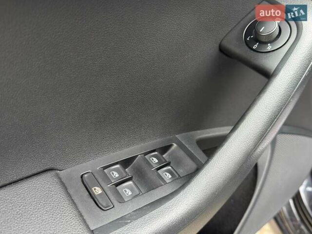 Шкода Октавія 2017 у Львові на Automoto.ua Чорний Шкода Октавія, об'ємом двигуна 1.97 л та пробігом 192 тис. км за 15700 $, фото 13 на Automoto.ua