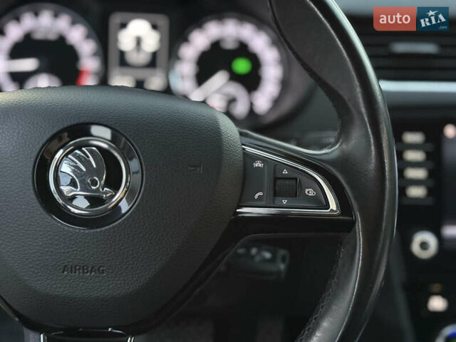 Чорний Шкода Октавія, об'ємом двигуна 1.6 л та пробігом 243 тис. км за 13850 $, фото 18 на Automoto.ua