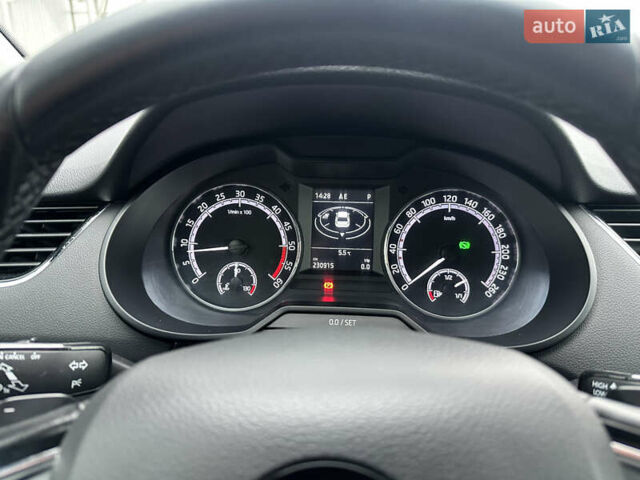 Черный Шкода Октавия, объемом двигателя 1.6 л и пробегом 230 тыс. км за 12700 $, фото 14 на Automoto.ua