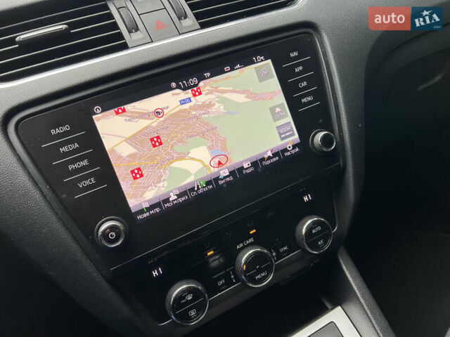 Черный Шкода Октавия, объемом двигателя 1.6 л и пробегом 219 тыс. км за 13500 $, фото 29 на Automoto.ua