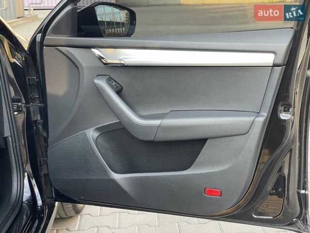 Черный Шкода Октавия, объемом двигателя 1.4 л и пробегом 241 тыс. км за 12900 $, фото 76 на Automoto.ua