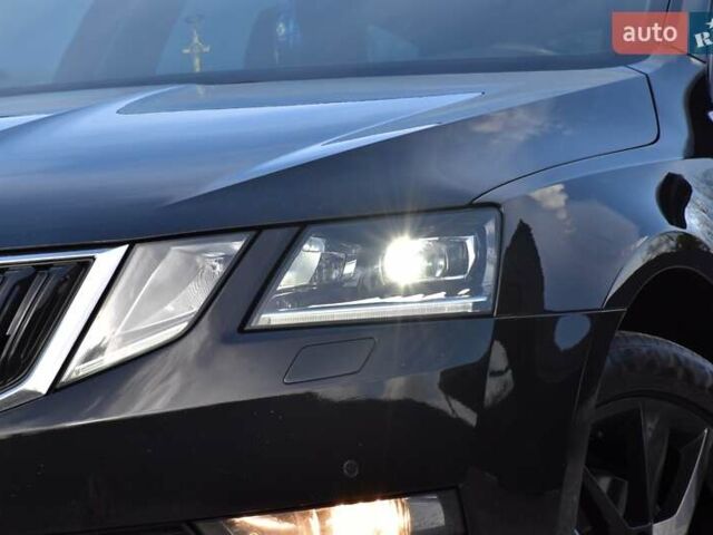 Чорний Шкода Октавія, об'ємом двигуна 1.97 л та пробігом 238 тис. км за 15950 $, фото 18 на Automoto.ua