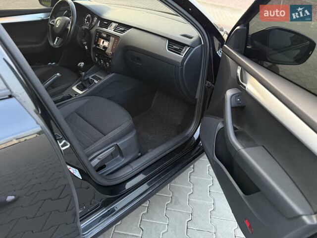 Чорний Шкода Октавія, об'ємом двигуна 1.6 л та пробігом 240 тис. км за 11900 $, фото 31 на Automoto.ua