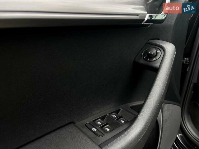 Черный Шкода Октавия, объемом двигателя 2 л и пробегом 207 тыс. км за 16200 $, фото 23 на Automoto.ua