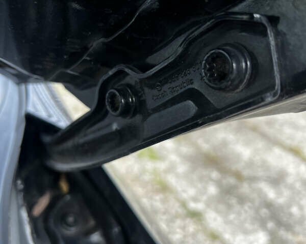 Шкода Октавія 2017 у Покров (Орджонікідзе) на Automoto.ua Чорний Шкода Октавія, об'ємом двигуна 1.97 л та пробігом 198 тис. км за 19600 $, фото 39 на Automoto.ua