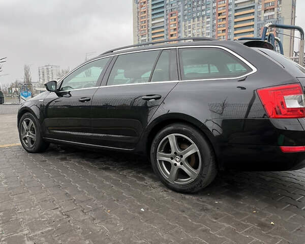 Черный Шкода Октавия, объемом двигателя 1.6 л и пробегом 247 тыс. км за 12700 $, фото 2 на Automoto.ua