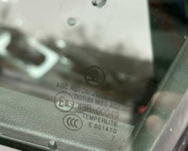 Черный Шкода Октавия, объемом двигателя 2 л и пробегом 235 тыс. км за 15800 $, фото 40 на Automoto.ua