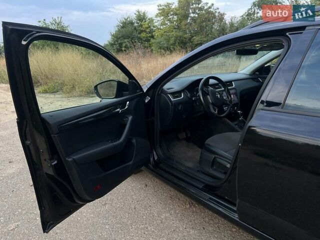 Черный Шкода Октавия, объемом двигателя 1.6 л и пробегом 314 тыс. км за 13999 $, фото 29 на Automoto.ua