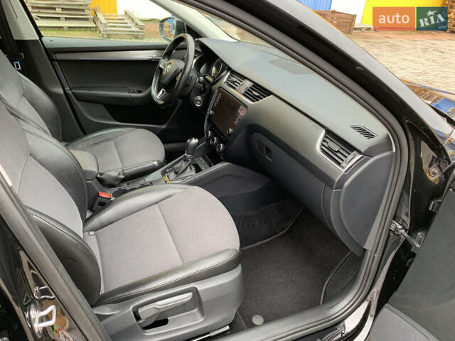 Черный Шкода Октавия, объемом двигателя 0 л и пробегом 134 тыс. км за 17500 $, фото 24 на Automoto.ua