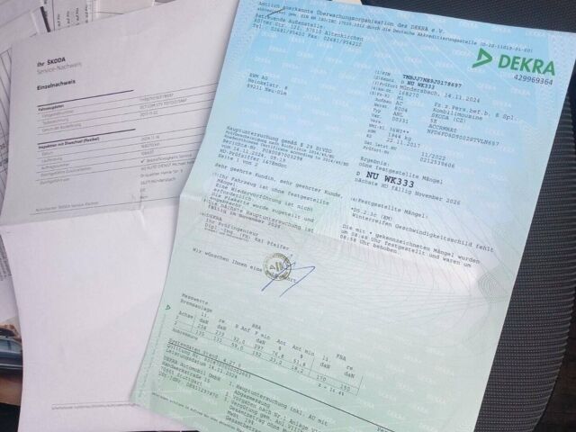 Чорний Шкода Октавія, об'ємом двигуна 2 л та пробігом 180 тис. км за 15500 $, фото 73 на Automoto.ua