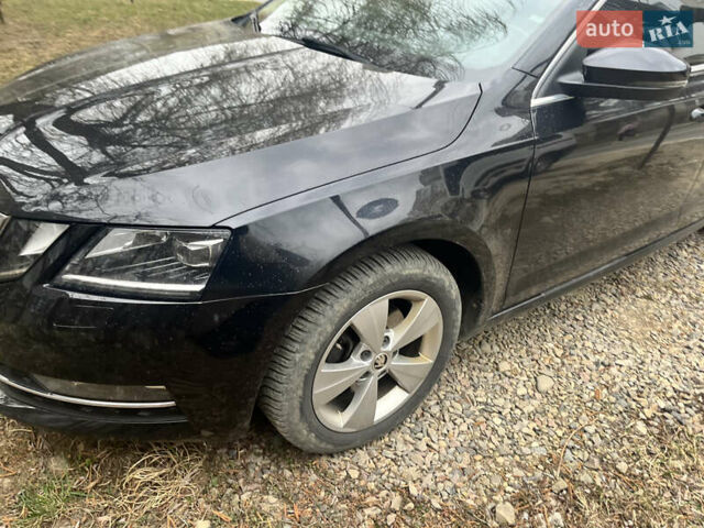 Черный Шкода Октавия, объемом двигателя 2 л и пробегом 225 тыс. км за 16900 $, фото 3 на Automoto.ua