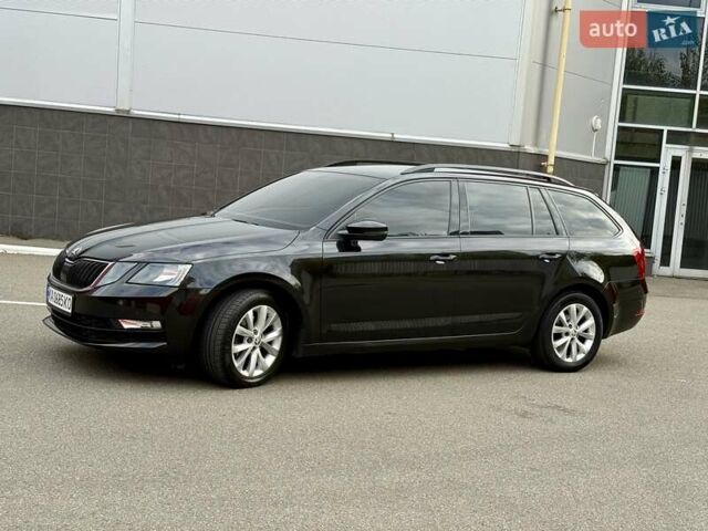 Чорний Шкода Октавія, об'ємом двигуна 1.6 л та пробігом 260 тис. км за 12900 $, фото 9 на Automoto.ua