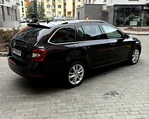 Чорний Шкода Октавія, об'ємом двигуна 1.6 л та пробігом 212 тис. км за 14200 $, фото 2 на Automoto.ua