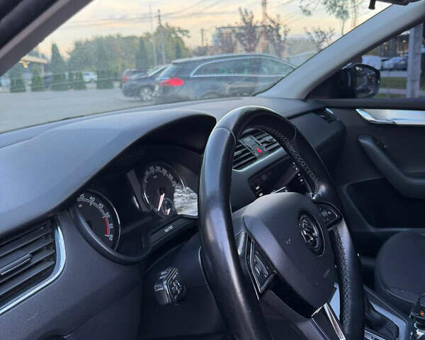 Шкода Октавия 2017 в Ужгороде на Automoto.ua Черный Шкода Октавия, объемом двигателя 2 л и пробегом 286 тыс. км за 14150 $, фото 30 на Automoto.ua