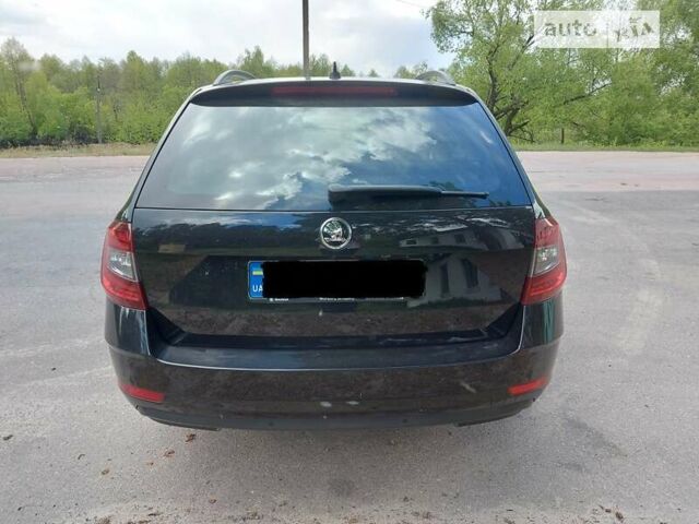 Черный Шкода Октавия, объемом двигателя 2 л и пробегом 208 тыс. км за 16800 $, фото 5 на Automoto.ua