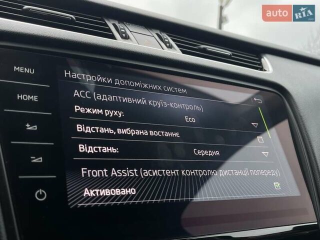 Черный Шкода Октавия, объемом двигателя 2 л и пробегом 207 тыс. км за 16200 $, фото 66 на Automoto.ua