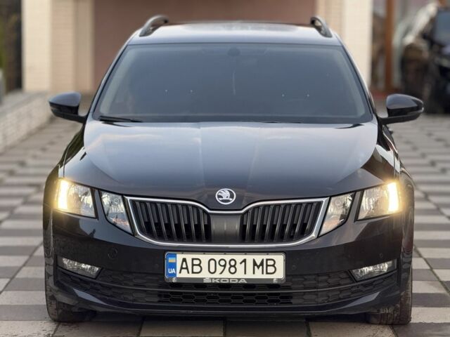 Черный Шкода Октавия, объемом двигателя 1.6 л и пробегом 243 тыс. км за 13850 $, фото 5 на Automoto.ua