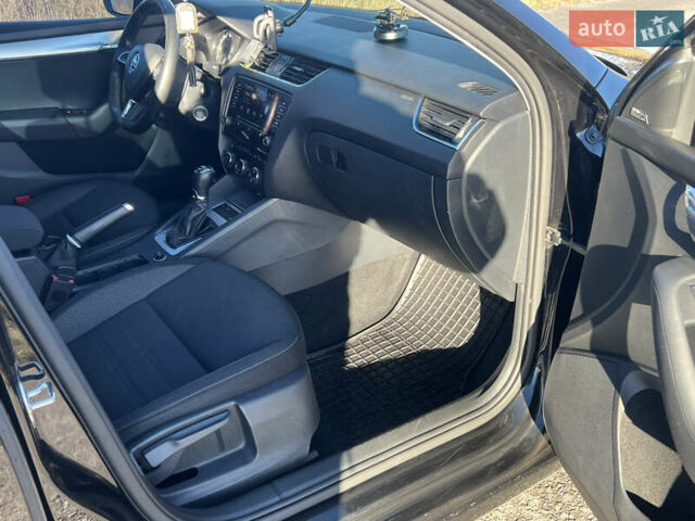 Чорний Шкода Октавія, об'ємом двигуна 1.97 л та пробігом 248 тис. км за 15400 $, фото 18 на Automoto.ua