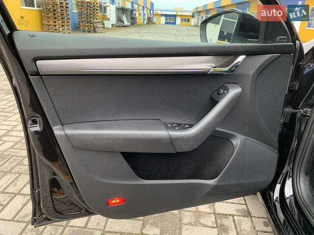 Черный Шкода Октавия, объемом двигателя 0 л и пробегом 134 тыс. км за 17500 $, фото 19 на Automoto.ua