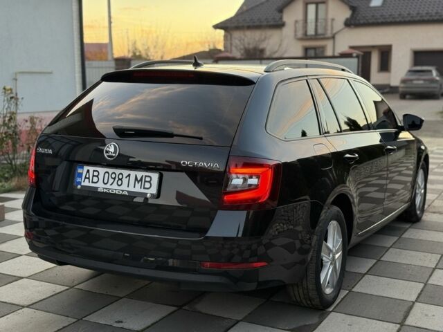 Черный Шкода Октавия, объемом двигателя 1.6 л и пробегом 243 тыс. км за 13850 $, фото 8 на Automoto.ua