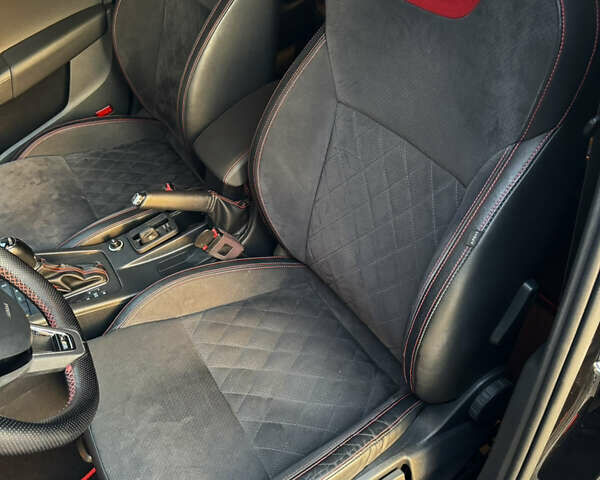 Черный Шкода Октавия, объемом двигателя 2 л и пробегом 158 тыс. км за 19999 $, фото 48 на Automoto.ua