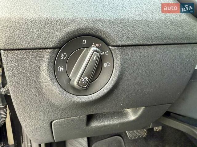 Чорний Шкода Октавія, об'ємом двигуна 1.6 л та пробігом 260 тис. км за 12900 $, фото 28 на Automoto.ua