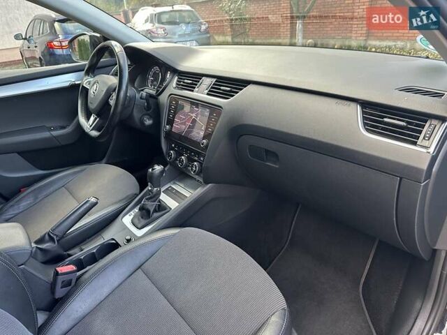 Черный Шкода Октавия, объемом двигателя 1.6 л и пробегом 222 тыс. км за 13850 $, фото 31 на Automoto.ua