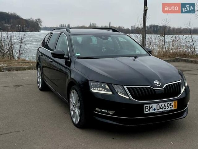 Черный Шкода Октавия, объемом двигателя 2 л и пробегом 207 тыс. км за 16200 $, фото 10 на Automoto.ua
