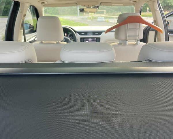 Черный Шкода Октавия, объемом двигателя 1.8 л и пробегом 236 тыс. км за 15300 $, фото 19 на Automoto.ua