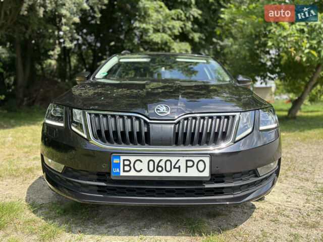 Чорний Шкода Октавія, об'ємом двигуна 1.6 л та пробігом 280 тис. км за 12800 $, фото 3 на Automoto.ua