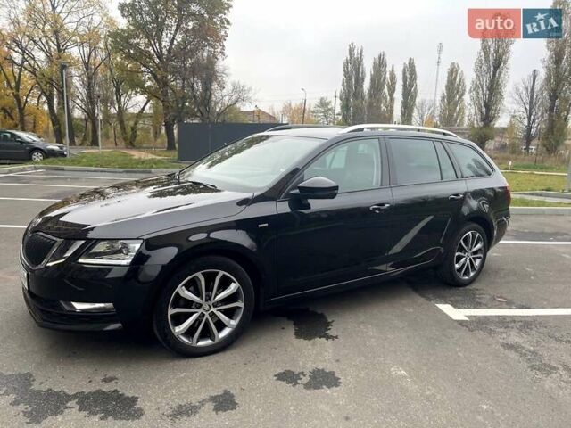 Шкода Октавия 2017 в Чернигове на Automoto.ua Черный Шкода Октавия, объемом двигателя 1.97 л и пробегом 214 тыс. км за 15300 $, фото 2 на Automoto.ua