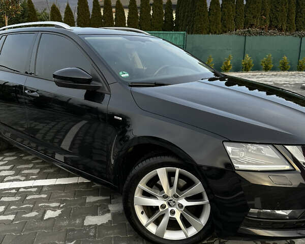Черный Шкода Октавия, объемом двигателя 2 л и пробегом 257 тыс. км за 14750 $, фото 8 на Automoto.ua