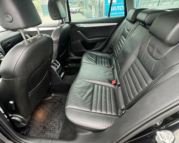 Черный Шкода Октавия, объемом двигателя 1.6 л и пробегом 247 тыс. км за 12700 $, фото 8 на Automoto.ua