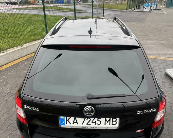 Черный Шкода Октавия, объемом двигателя 1.6 л и пробегом 247 тыс. км за 12700 $, фото 4 на Automoto.ua
