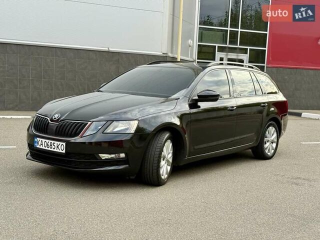 Чорний Шкода Октавія, об'ємом двигуна 1.6 л та пробігом 260 тис. км за 12900 $, фото 10 на Automoto.ua