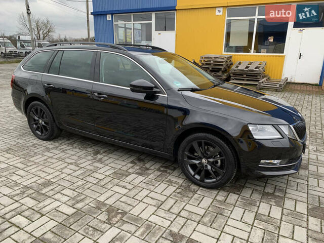 Черный Шкода Октавия, объемом двигателя 0 л и пробегом 134 тыс. км за 17500 $, фото 3 на Automoto.ua