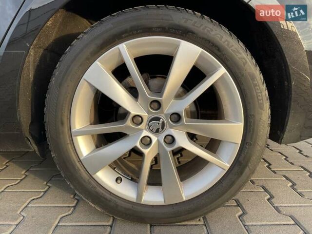 Черный Шкода Октавия, объемом двигателя 1.4 л и пробегом 241 тыс. км за 12900 $, фото 52 на Automoto.ua