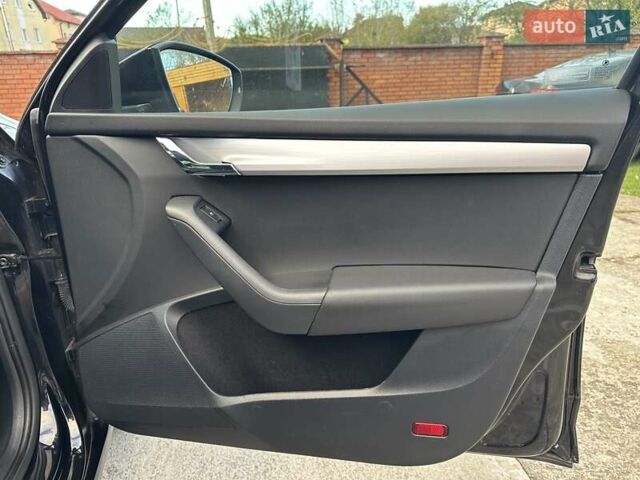 Черный Шкода Октавия, объемом двигателя 1.6 л и пробегом 222 тыс. км за 13850 $, фото 32 на Automoto.ua